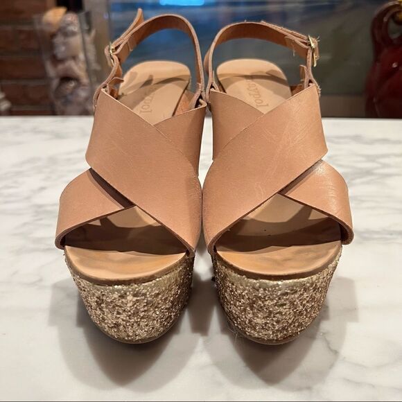 gold glitter platform sandals - Picture 3 of 13